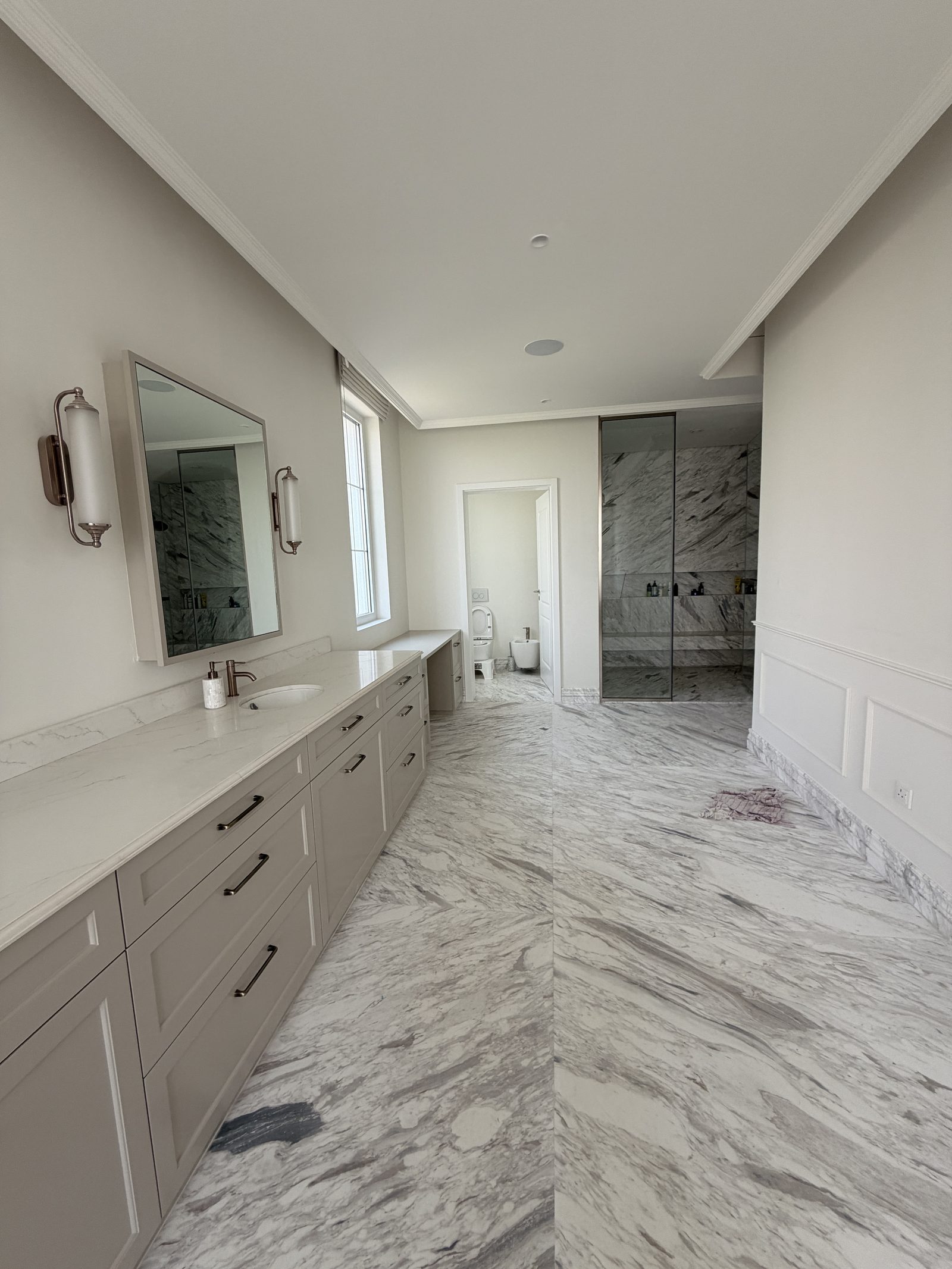 Master bathroom towards the shower