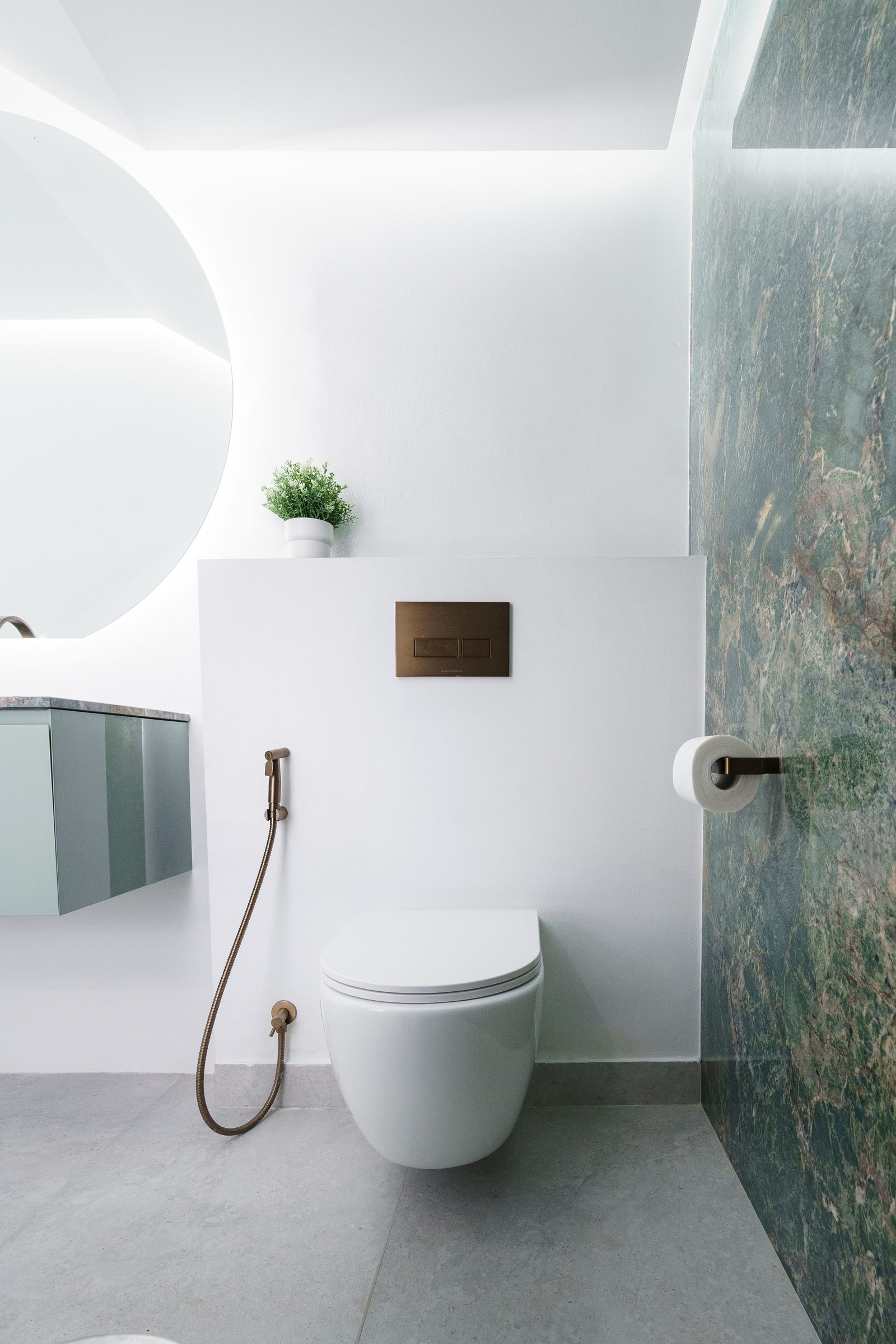 Bathroom stone detail