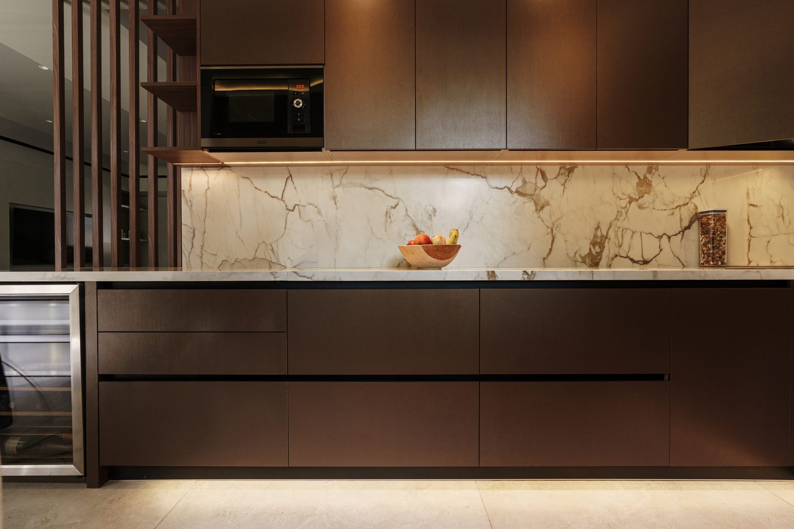 Kitchen joinery and marble splashback